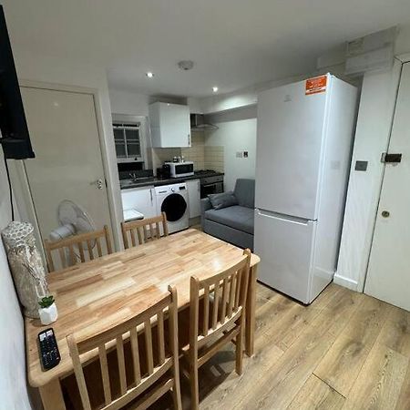 Cozy Apartment - 5 Min From Camden Market Hw7 ロンドン エクステリア 写真