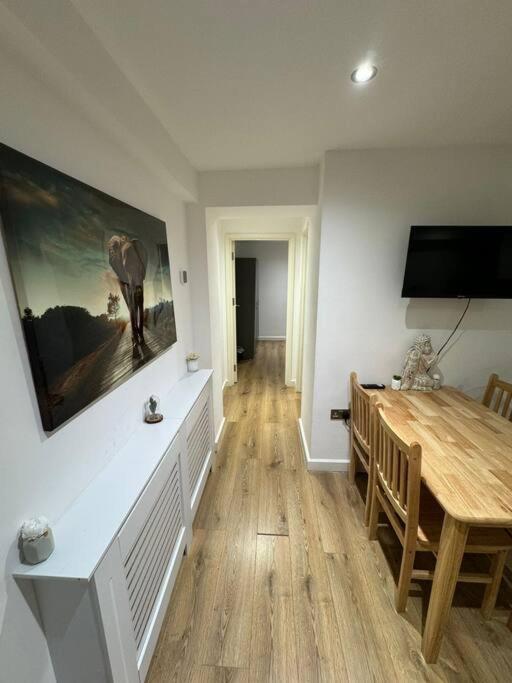 Cozy Apartment - 5 Min From Camden Market Hw7 ロンドン エクステリア 写真